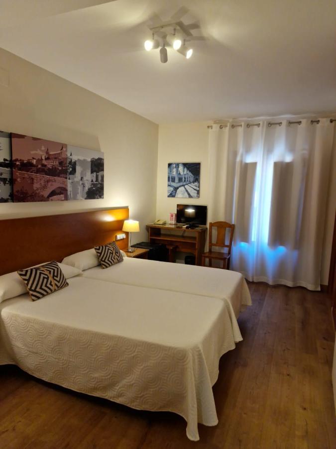 Hostal Santo Tome Toledo Eksteriør billede