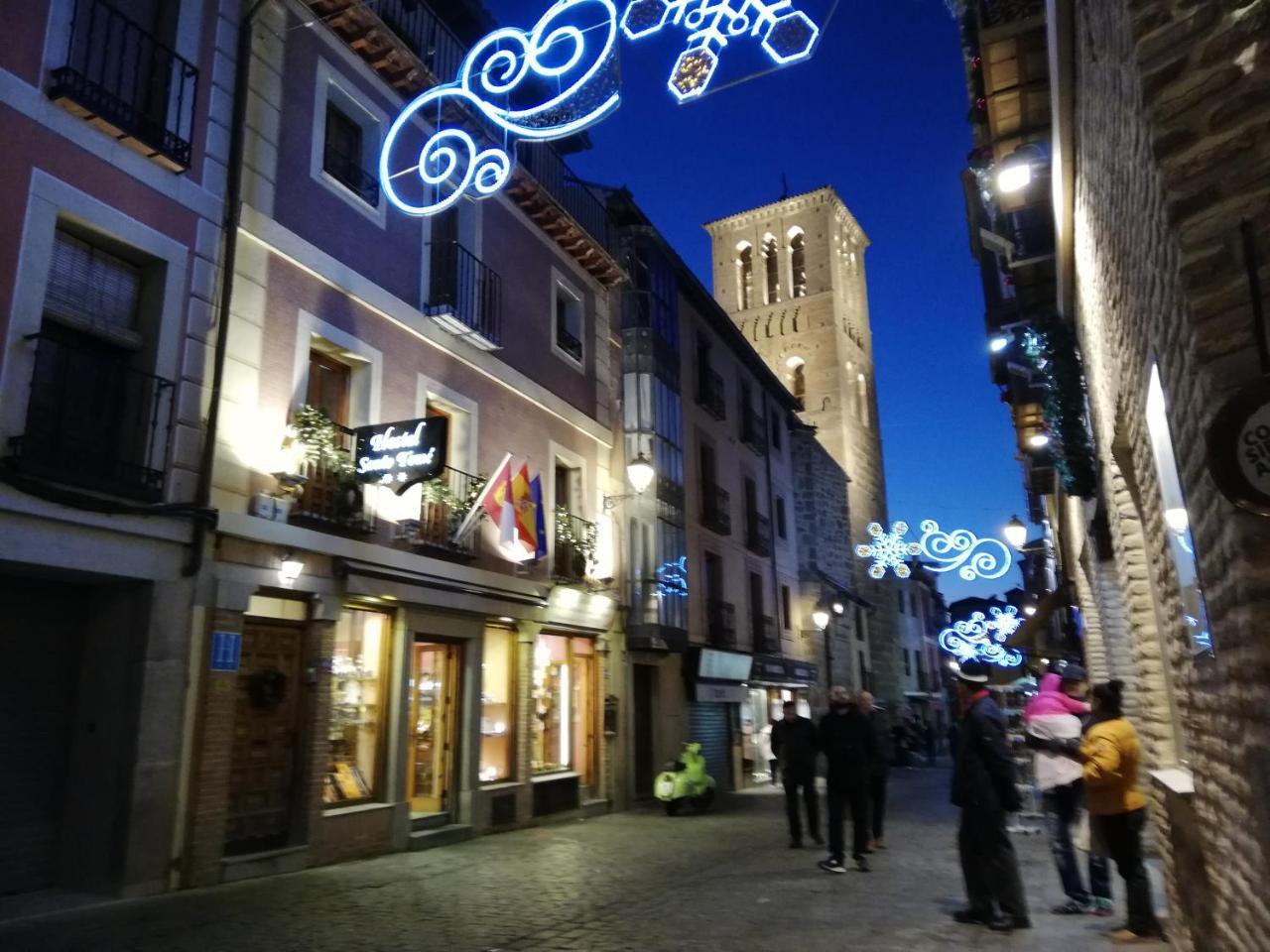 Hostal Santo Tome Toledo Eksteriør billede