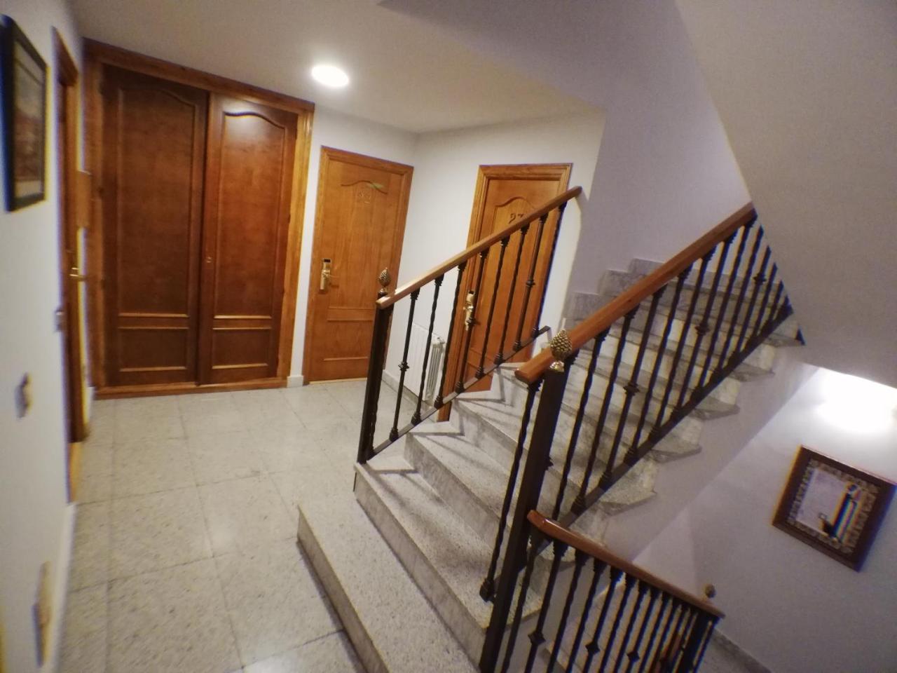 Hostal Santo Tome Toledo Eksteriør billede